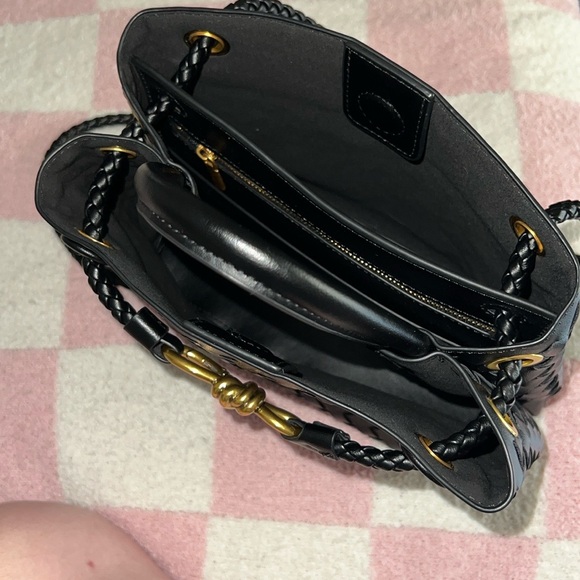 Black Woven Handbag - Picture 6 of 6